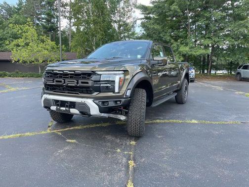 Shelter Green 2025 Ford F-150 Raptor