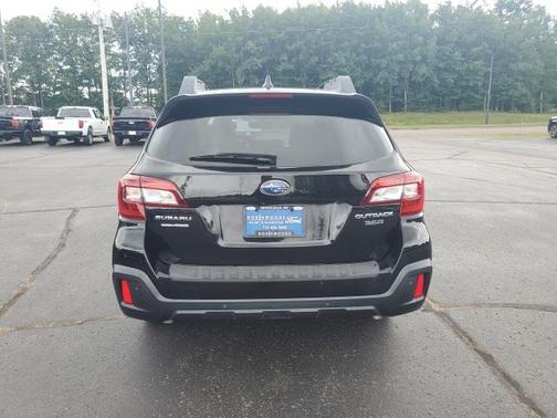2018 Subaru Outback 3.6R Limited