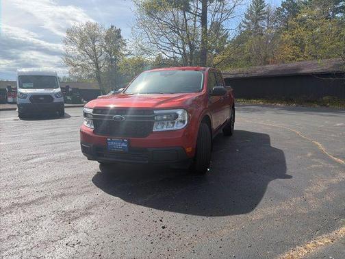 Hot Pepper Red Metallic Tinted Clearcoat 2023 Ford Maverick XLT