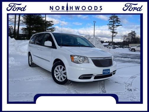 2014 Chrysler Town & Country Touring