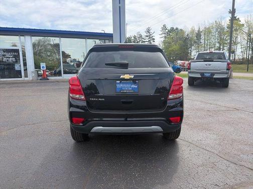 Mosaic Black 2019 Chevrolet Trax LT