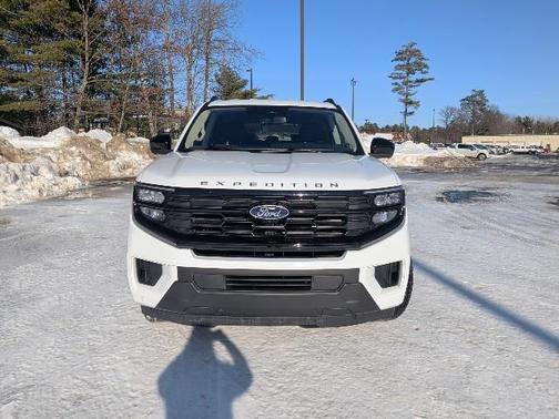 2025 Ford Expedition Max Active 4x4