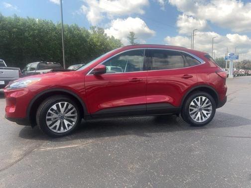2021 Ford Escape Titanium