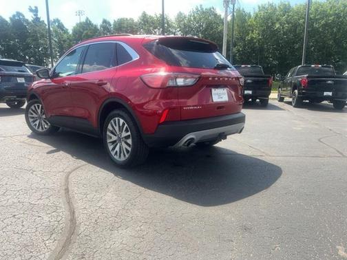 2021 Ford Escape Titanium