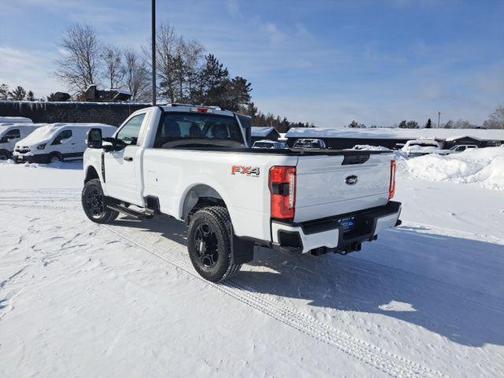 Oxford White 2026 Ford F-250 XL