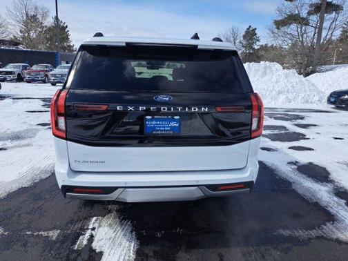 2025 Ford Expedition Platinum