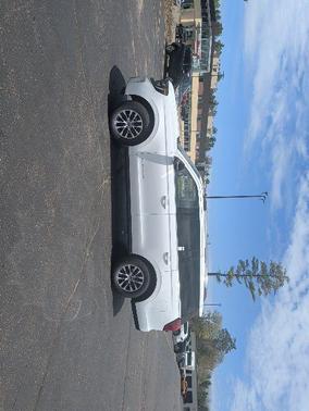 Oxford White 2025 Ford Expedition Platinum