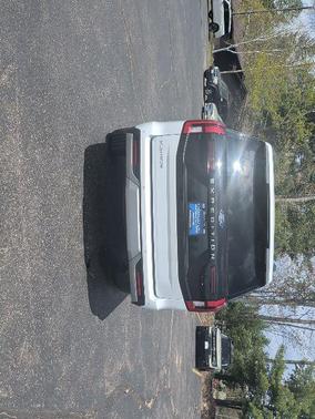Oxford White 2025 Ford Expedition Platinum