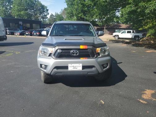 2014 Toyota Tacoma Base