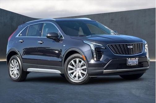 2023 Cadillac XT4 Premium Luxury