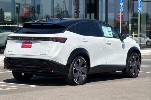 2025 Nissan ARIYA PLATINUM+ e-4ORCE