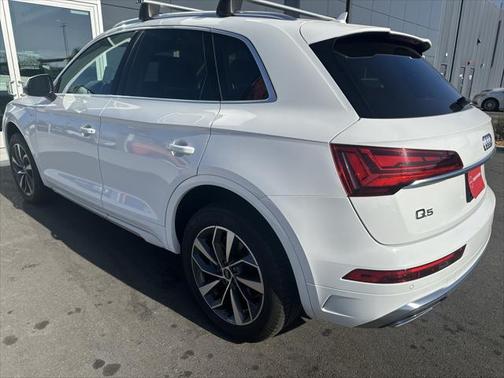 2023 Audi Q5 45 S line Premium