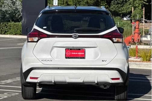 2024 Nissan Kicks SV