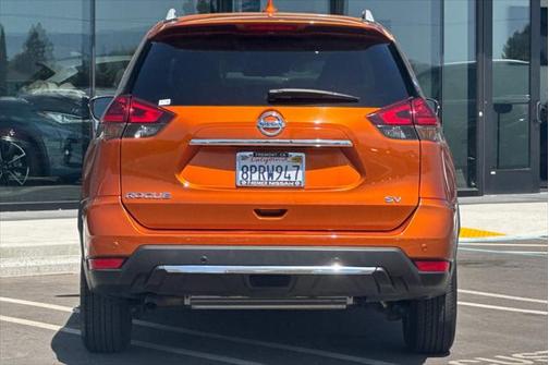 2019 Nissan Rogue SV