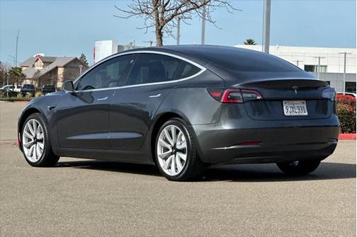 2019 Tesla Model 3 Mid Range