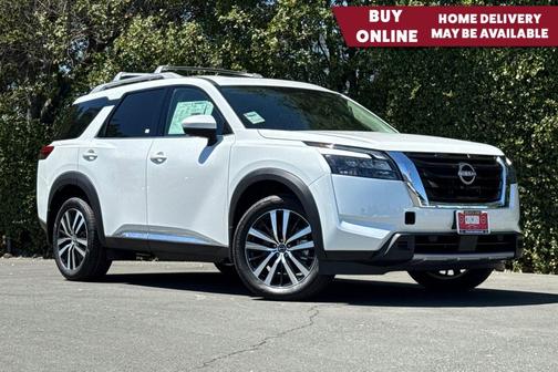 2025 Nissan Pathfinder Platinum