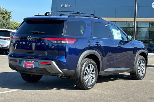 Deep Ocean Blue 2026 Nissan Pathfinder SL