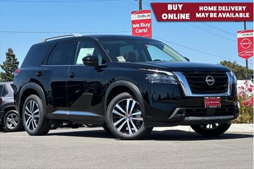 2025 Nissan Pathfinder Platinum