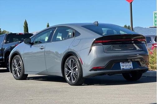 2024 Toyota Prius XLE
