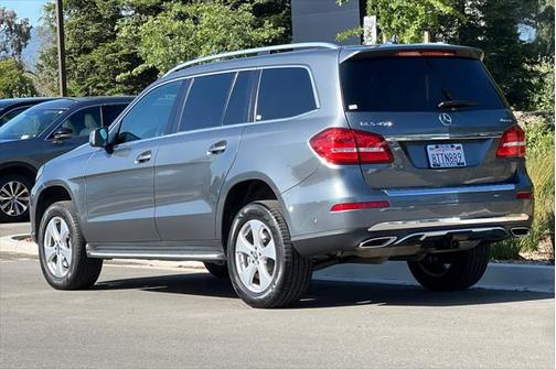 2018 Mercedes-Benz GLS 450 4MATIC