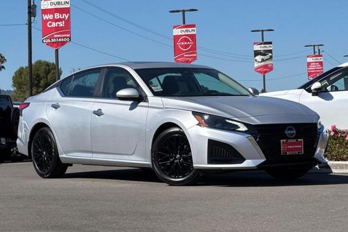 2025 Nissan Altima 2.5 SV