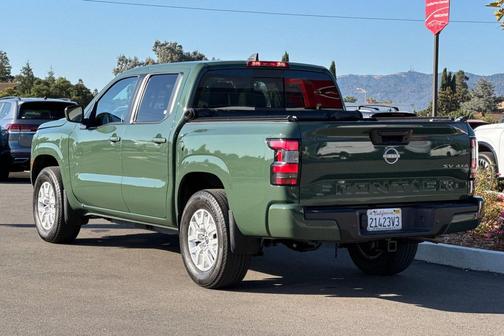 2023 Nissan Frontier SV