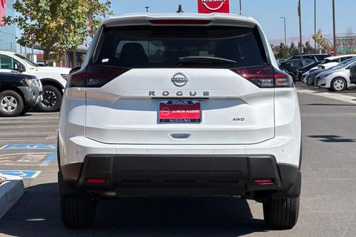 2025 Nissan Rogue S