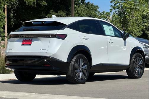 2025 Nissan ARIYA ENGAGE e-4ORCE