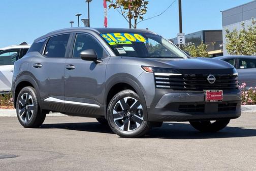 2025 Nissan Kicks SV