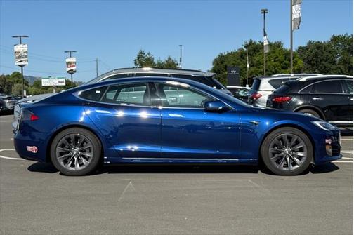 2020 Tesla Model S Long Range