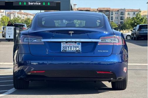 2020 Tesla Model S Long Range