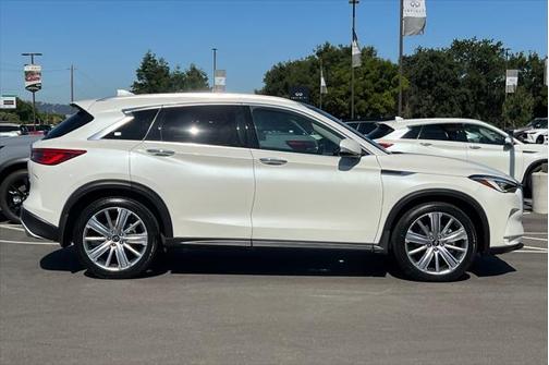 2022 INFINITI QX50 SENSORY
