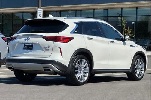 2022 INFINITI QX50 SENSORY