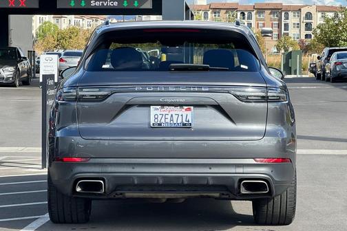 2019 Porsche Cayenne Cayenne