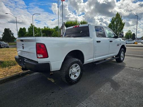Bright White Clearcoat 2017 RAM 2500 Tradesman Crew Cab 4x4 6'4' Box
