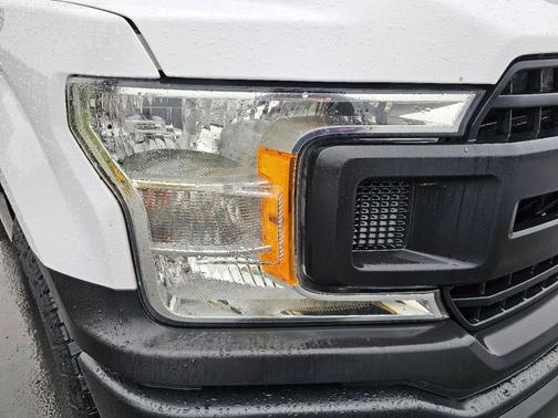 2020 Ford F-150 4X4  8FT LONG BED