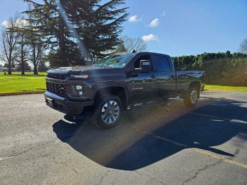 Greenstone Metallic 2022 Chevrolet Silverado 2500 Custom