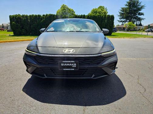 Ecotronic Gray 2024 Hyundai ELANTRA SEL