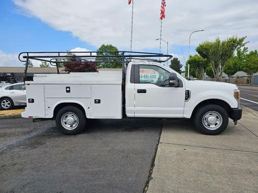 Oxford White 2019 Ford F-350 XL