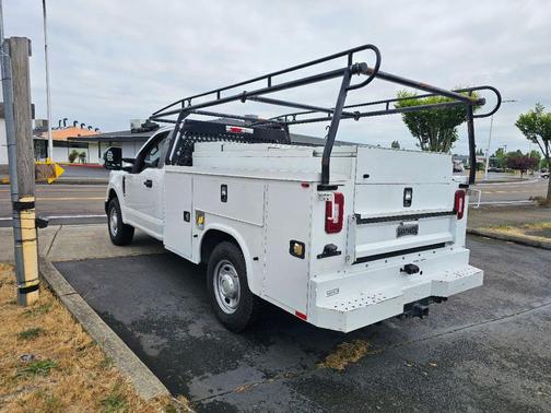 Oxford White 2019 Ford F-350 XL