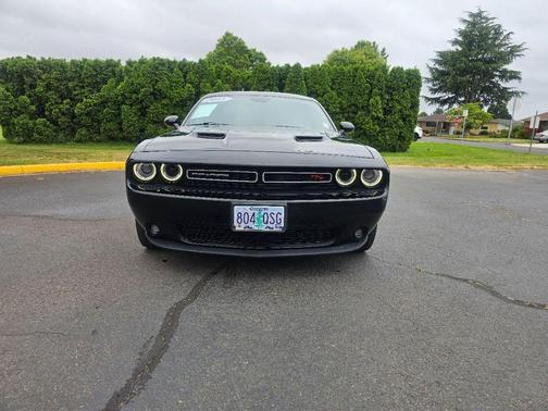 Pitch Black Clearcoat 2015 Dodge Challenger R/T Plus
