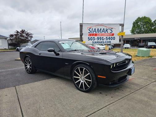 Pitch Black Clearcoat 2015 Dodge Challenger R/T Plus