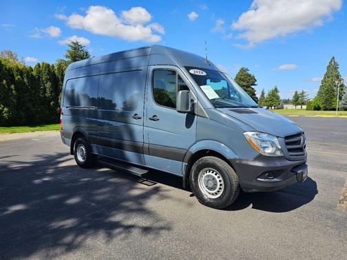 2018 Mercedes-Benz Sprinter 2500 Standard Roof