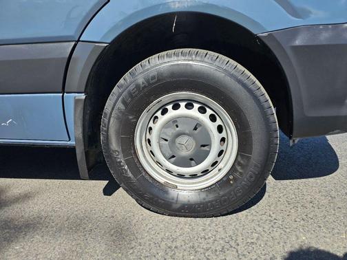 2018 Mercedes-Benz Sprinter 2500 Standard Roof