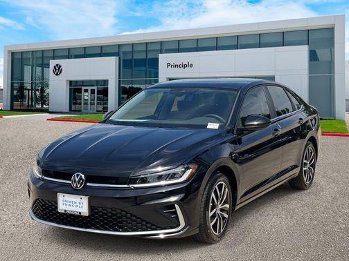 Deep Black Pearl 2026 Volkswagen Jetta 1.4T SE