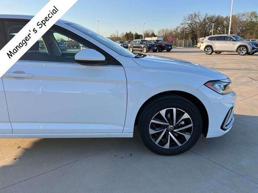 2025 Volkswagen Jetta 1.5T S
