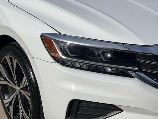 2021 Volkswagen Passat 2.0T SE