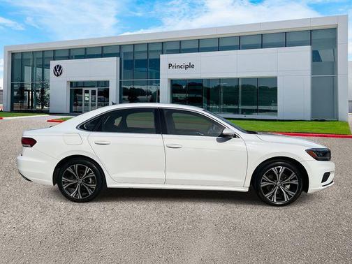 2021 Volkswagen Passat 2.0T SE