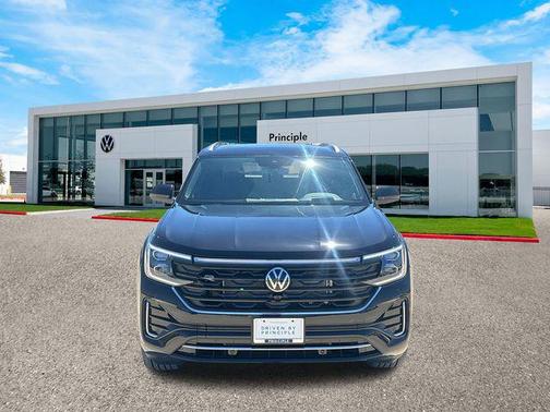 2025 Volkswagen Atlas Cross Sport 2.0T SEL Premium