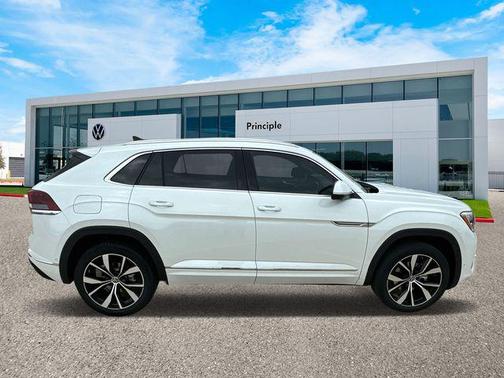 2025 Volkswagen Atlas Cross Sport 2.0T SEL Premium